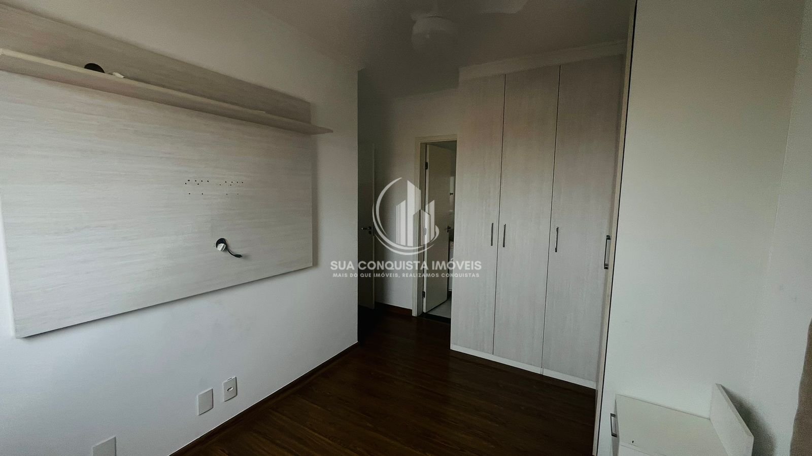 Apartamento à venda com 2 quartos, 57m² - Foto 6